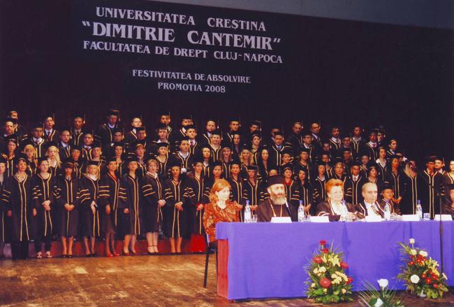 La festivitatea de absolvire a studenţilor Facultăţii de Drept din Cluj-Napoca (2008)