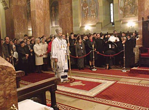 Liturghisind în Catedrala arhiepiscopală (17 noiembrie, 2013)