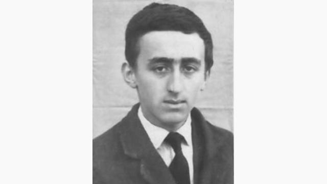 Absolvent al Şcolii Generale din Băseşti (la 15 ani)