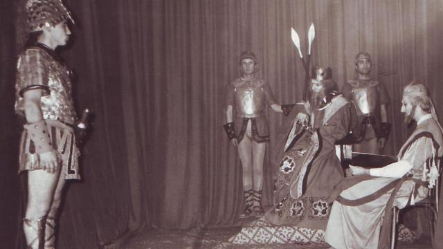 Având rolul de rabin în sceneta „Vifleemul” (decembrie, 1972)